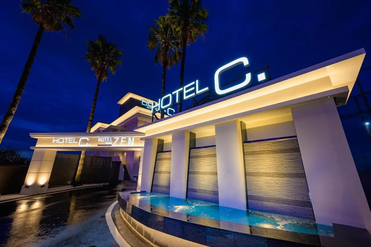 Hotel C.Kohoku 川崎町